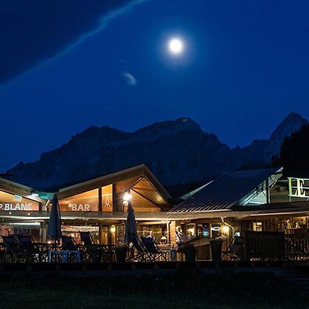 Le Loup Blanc Hotel Pra Loup Exterior foto